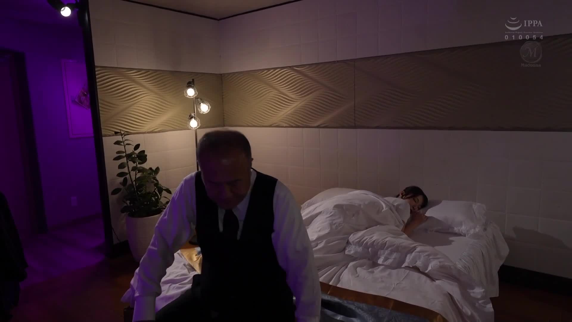 密着性愛 ～在出差地纏繞在一起的上司與背德的情愛～ 新妻優香 - AV大平台 - 中文字幕，成人影片，AV，國產，線上看